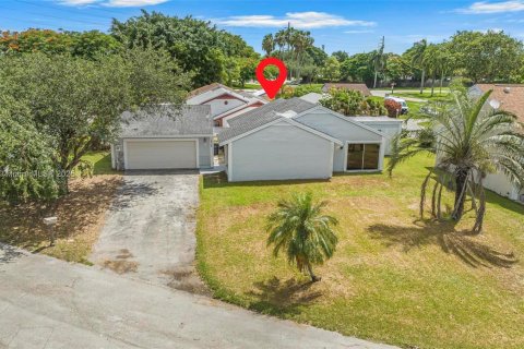 House in Homestead, Florida 2 bedrooms, 127.74 sq.m. № 1841203 - photo 28