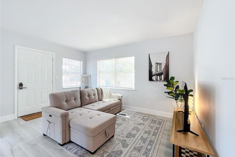 Apartment in Orlando, Florida 2 bedrooms, 62.99 sq.m. № 2224758 - photo 5