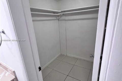 Copropriété à vendre à Plantation, Floride: 2 chambres, 104.98 m2 № 2008673 - photo 12