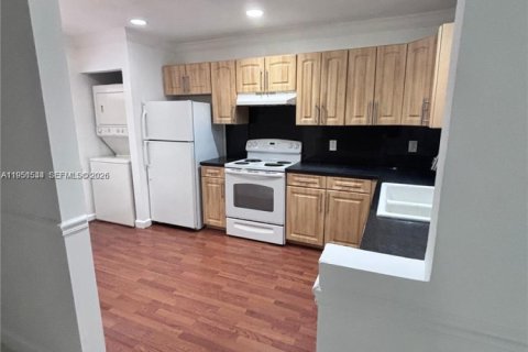 Copropriété à vendre à Plantation, Floride: 2 chambres, 104.98 m2 № 2008673 - photo 2