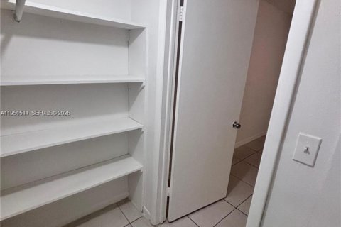 Copropriété à vendre à Plantation, Floride: 2 chambres, 104.98 m2 № 2008673 - photo 8