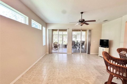 Condominio en venta en Sun City Center, Florida, 3 dormitorios, 139.35 m2 № 1901205 - foto 3