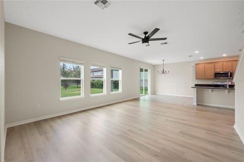 Villa ou maison à vendre à Oakland, Floride: 4 chambres, 239.32 m2 № 2389008 - photo 11