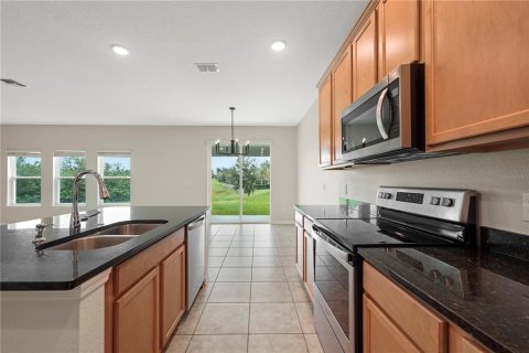 Villa ou maison à vendre à Oakland, Floride: 4 chambres, 239.32 m2 № 2389008 - photo 9