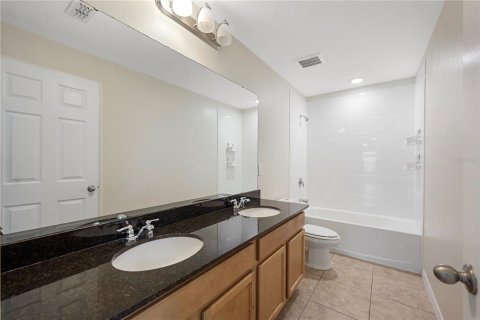 Villa ou maison à vendre à Oakland, Floride: 4 chambres, 239.32 m2 № 2389008 - photo 29
