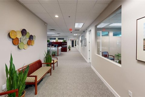 Immobilier commercial à louer à Gainesville, Floride: 589.46 m2 № 2113068 - photo 30