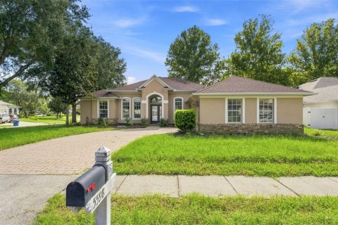 House in Spring Hill, Florida 4 bedrooms, 256.6 sq.m. № 2321042