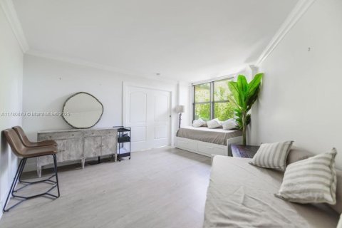 Copropriété à louer à Key Biscayne, Floride: 2 chambres, 130.9 m2 № 1938366 - photo 11