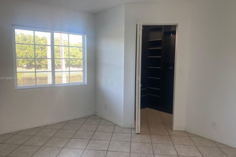 Touwnhouse à louer à Weston, Floride: 2 chambres, 105.07 m2 № 2008073 - photo 8