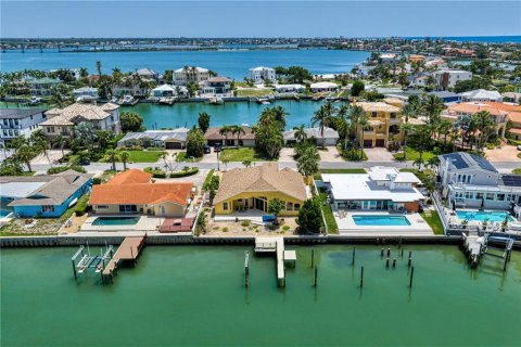 Land in Belleair Beach, Florida № 2391586 - photo 3
