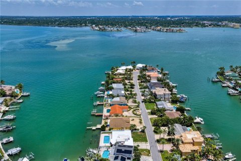 Land in Belleair Beach, Florida № 2391586 - photo 15