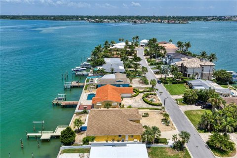 Land in Belleair Beach, Florida № 2391586 - photo 14