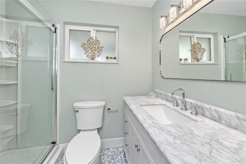 Купить виллу или дом в Венеция, Флорида 7 комнат, 156.08м2, № 2390756 - фото 21