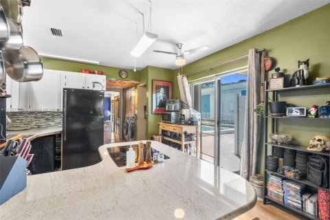 Condo in Coral Springs, Florida, 1 bedroom  № 1875355 - photo 6