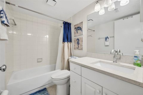 Condo in Ormond Beach, Florida, 2 bedrooms  № 1840045 - photo 20