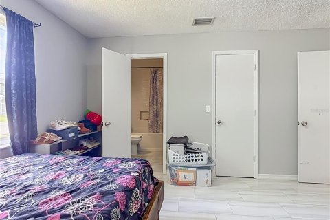 House in Kissimmee, Florida 2 bedrooms, 98.66 sq.m. № 2205634 - photo 29
