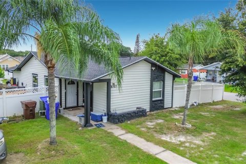 House in Kissimmee, Florida 2 bedrooms, 98.66 sq.m. № 2205634 - photo 3