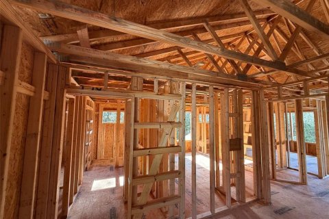 House in Interlachen, Florida 3 bedrooms, 142.23 sq.m. № 2206201 - photo 19