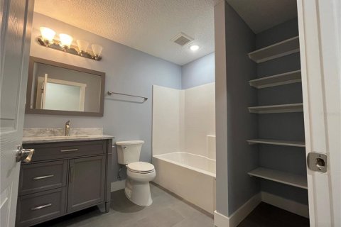House in Edgewater, Florida 3 bedrooms, 204.38 sq.m. № 1828031 - photo 28