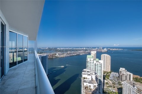 Condominio en venta en Miami, Florida, 5 dormitorios, 443.14 m2 № 1893034 - foto 22