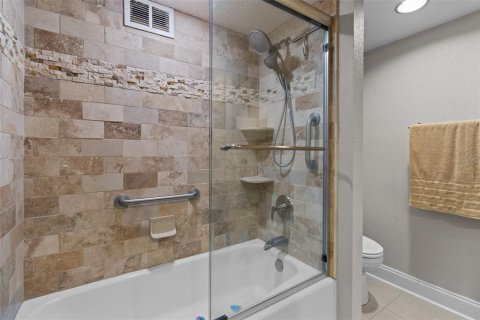 Condo in Belleair, Florida, 2 bedrooms  № 1644063 - photo 9