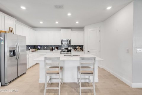 Villa ou maison à vendre à Ormond Beach, Floride: 4 chambres, 189.52 m2 № 2224773 - photo 7