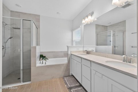 Villa ou maison à vendre à Ormond Beach, Floride: 4 chambres, 189.52 m2 № 2224773 - photo 14