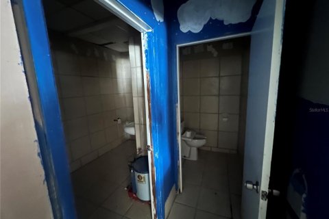 Купить коммерческую недвижимость в Лисбург, Флорида 232.35м2, № 2098906 - фото 20