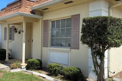 House in Clearwater, Florida 2 bedrooms, 141.86 sq.m. № 2227276 - photo 20