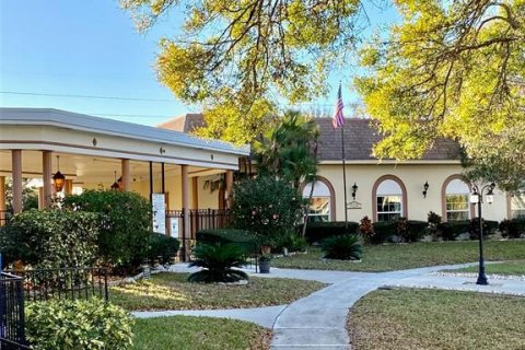 House in Clearwater, Florida 2 bedrooms, 141.86 sq.m. № 2227276 - photo 22
