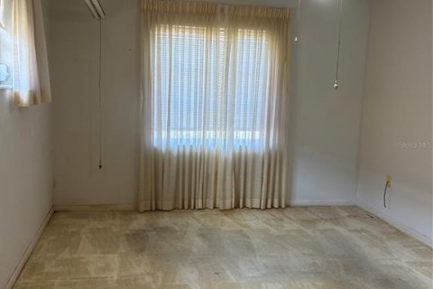 House in Clearwater, Florida 2 bedrooms, 141.86 sq.m. № 2227276 - photo 18
