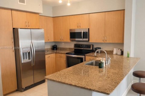 Condominio en venta en Hollywood, Florida, 1 dormitorio, 87.24 m2 № 2007435 - foto 3