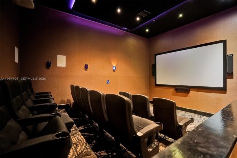 Condominio en venta en Hollywood, Florida, 1 dormitorio, 87.24 m2 № 2007435 - foto 25