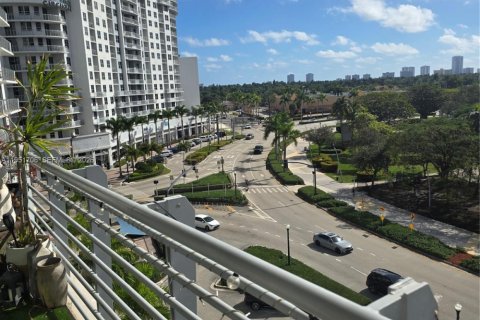 Condominio en venta en Hollywood, Florida, 1 dormitorio, 87.24 m2 № 2007435 - foto 13