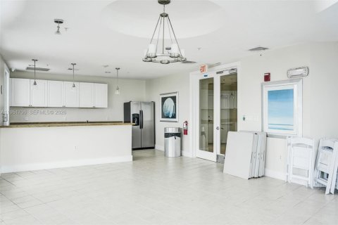 Condominio en venta en Hollywood, Florida, 1 dormitorio, 87.24 m2 № 2007435 - foto 27