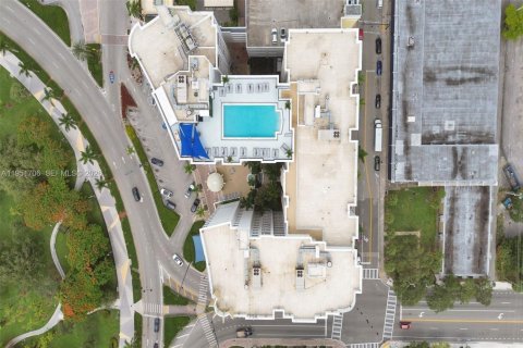 Condominio en venta en Hollywood, Florida, 1 dormitorio, 87.24 m2 № 2007435 - foto 20