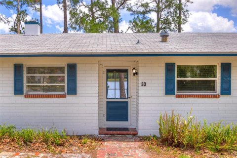 House in DeLand, Florida 5 bedrooms, 255.67 sq.m. № 2223041 - photo 5