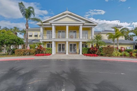 Condo in Davenport, Florida, 2 bedrooms  № 1912876 - photo 10