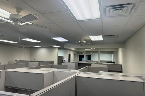 Commercial property in Gainesville, Florida 238.76 sq.m. № 2381329 - photo 8