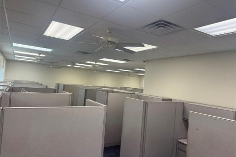 Commercial property in Gainesville, Florida 238.76 sq.m. № 2381329 - photo 7