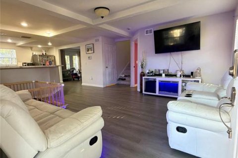 Villa ou maison à vendre à Bradenton, Floride: 4 chambres, 160.54 m2 № 2418637 - photo 3