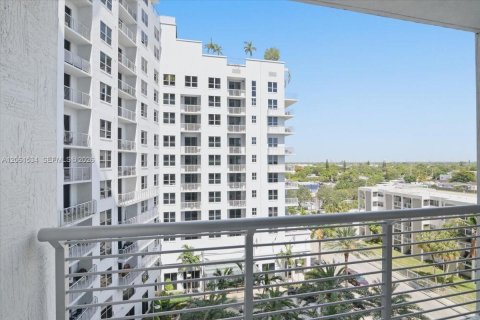 Apartamento en alquiler en Hollywood, Florida, 1 dormitorio, 62.43 m2 № 2273942 - foto 19