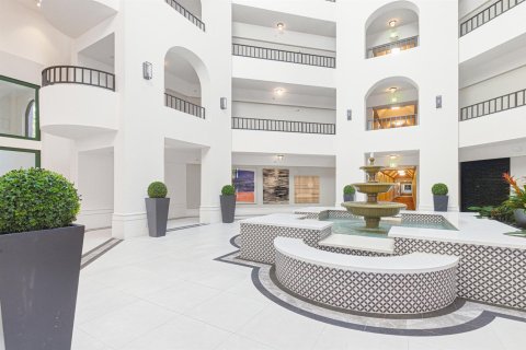 Condo in Boca Raton, Florida, 2 bedrooms № 2191781 - photo 5