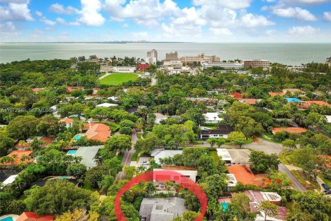 Casa en venta en Miami, Florida, 4 dormitorios, 347.55 m2 № 2032988 - foto 6