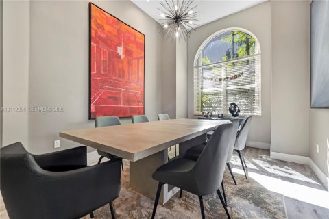 Villa ou maison à vendre à Miramar, Floride: 4 chambres, 229.38 m2 № 2431298 - photo 9