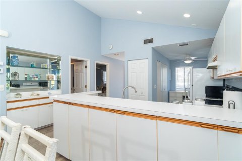 Купить кондоминиум в Энглвуд, Флорида 8 комнат, 101.45м2, № 1642643 - фото 13