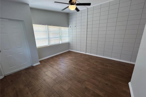 Appartement à louer à Winter Park, Floride: 2 chambres, 74.32 m2 № 2312913 - photo 5