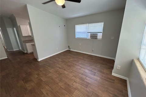 Appartement à louer à Winter Park, Floride: 2 chambres, 74.32 m2 № 2312913 - photo 7