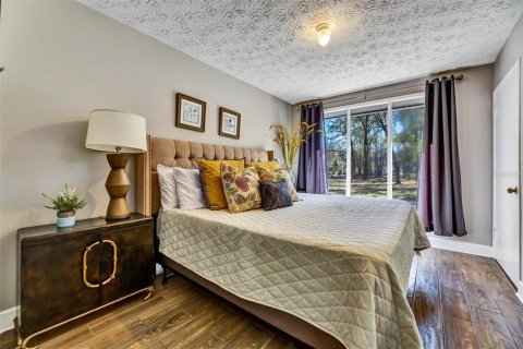 Villa ou maison à vendre à Jacksonville, Floride: 3 chambres, 207.26 m2 № 2092657 - photo 2