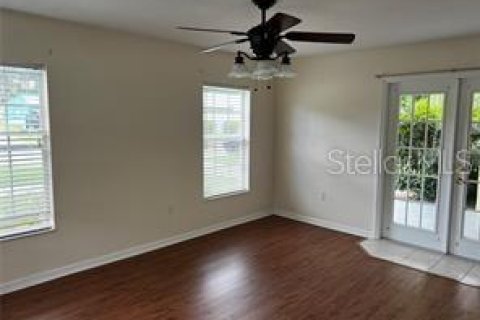 Casa en alquiler en DeLand, Florida, 2 dormitorios, 111.48 m2 № 1908564 - foto 8